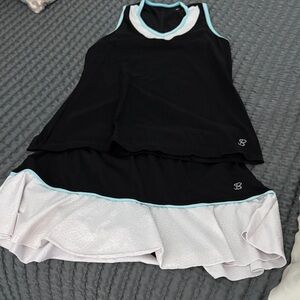 Chic Black and White Sofibella tennis outfit